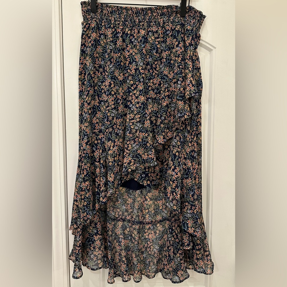 CeCe Navy Floral Ruffled High-Low Skirt